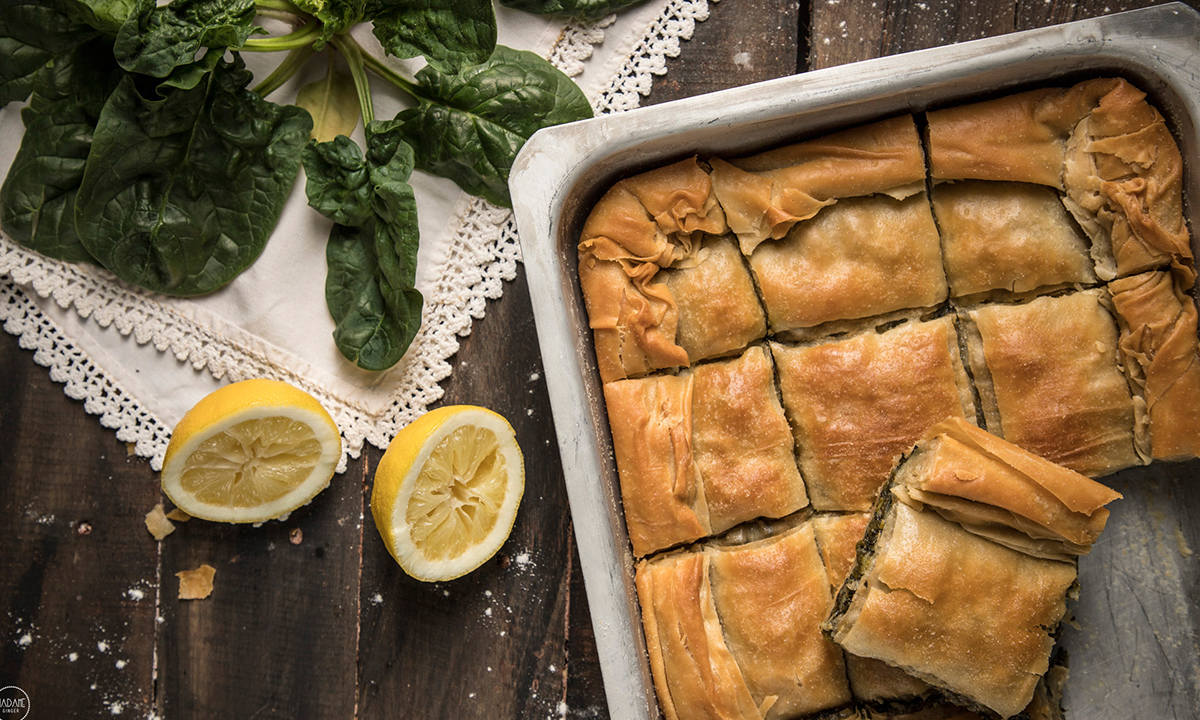 Όλα τα μυστικά για μια τέλεια παραδοσιακή σπανακόπιτα